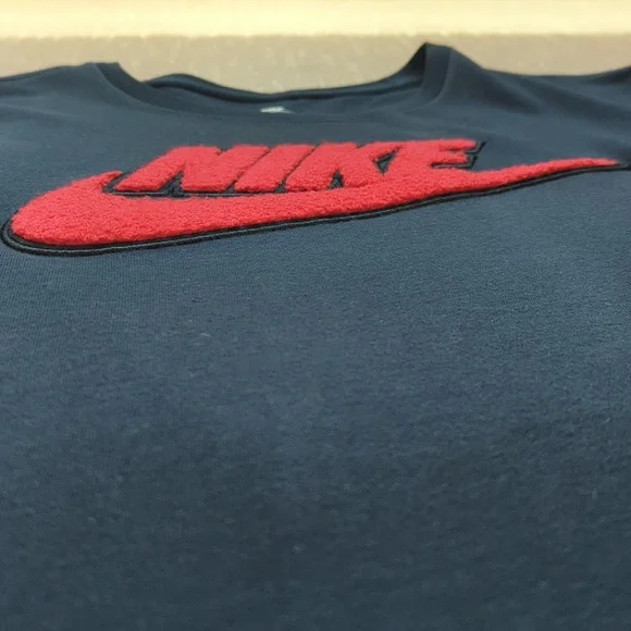 Nike Premium T-Shirt - Picture 3 of 4